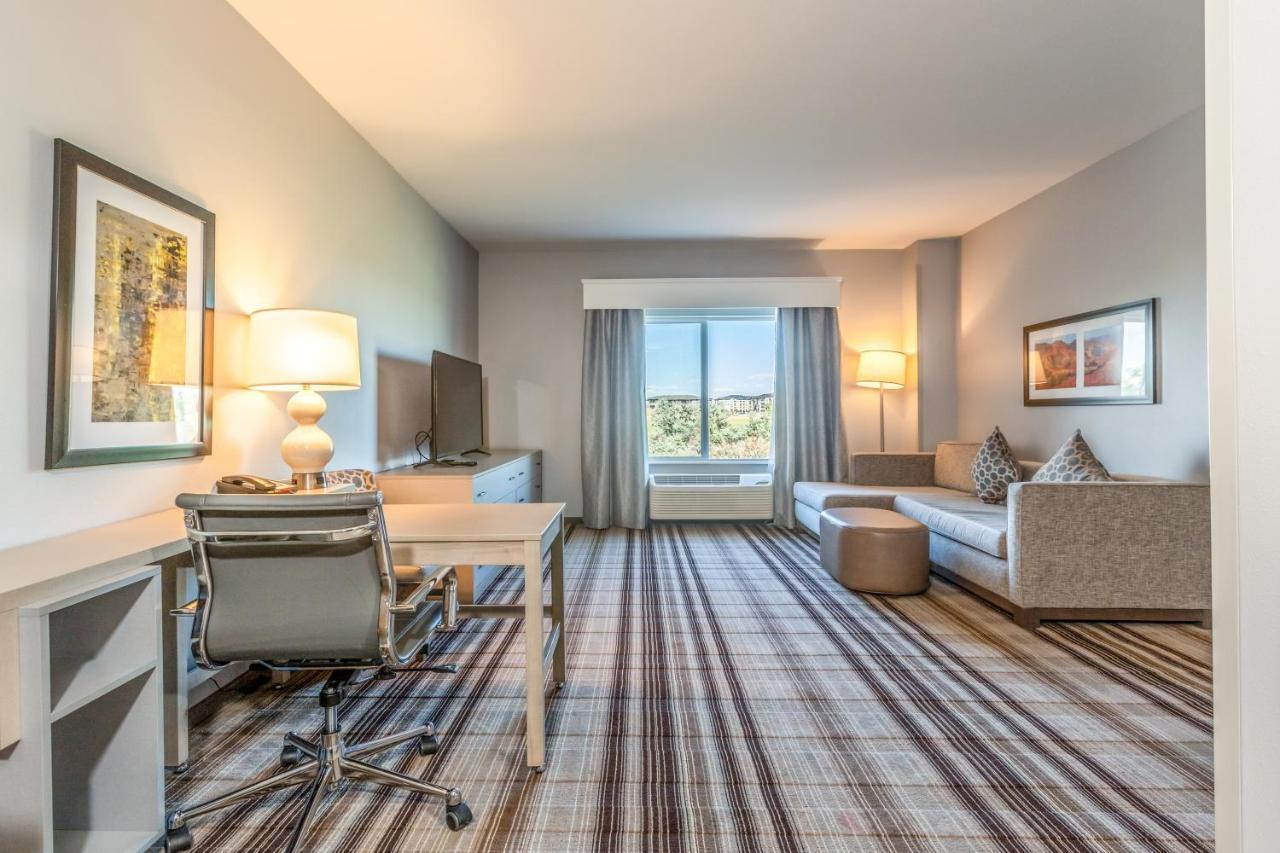 ฮอว์ทอร์น สวีท บาย วินด์แฮม เลิฟแลนด์ Hotel ภายนอก รูปภาพ